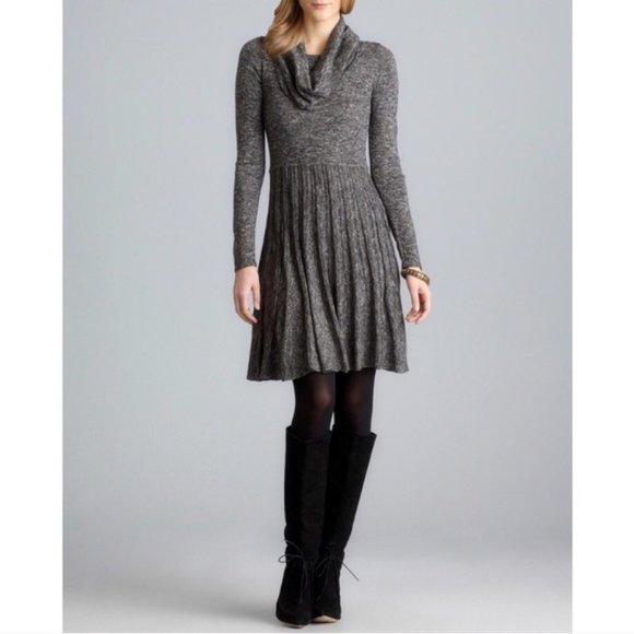 Max Studio - Picture 1 of 8